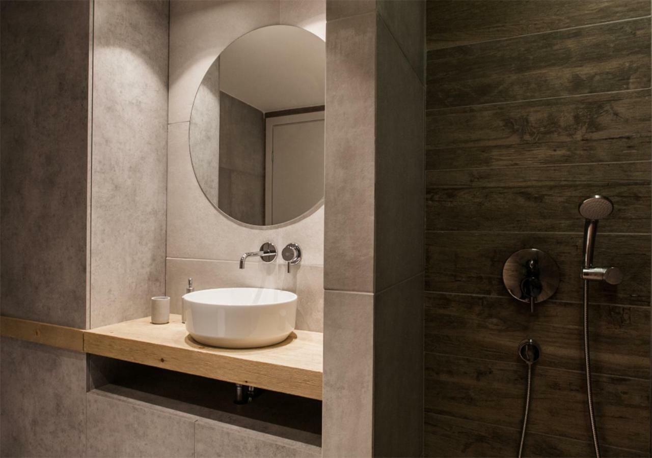 Designer Apartment - Stroll To The Acropolis Athen Eksteriør billede