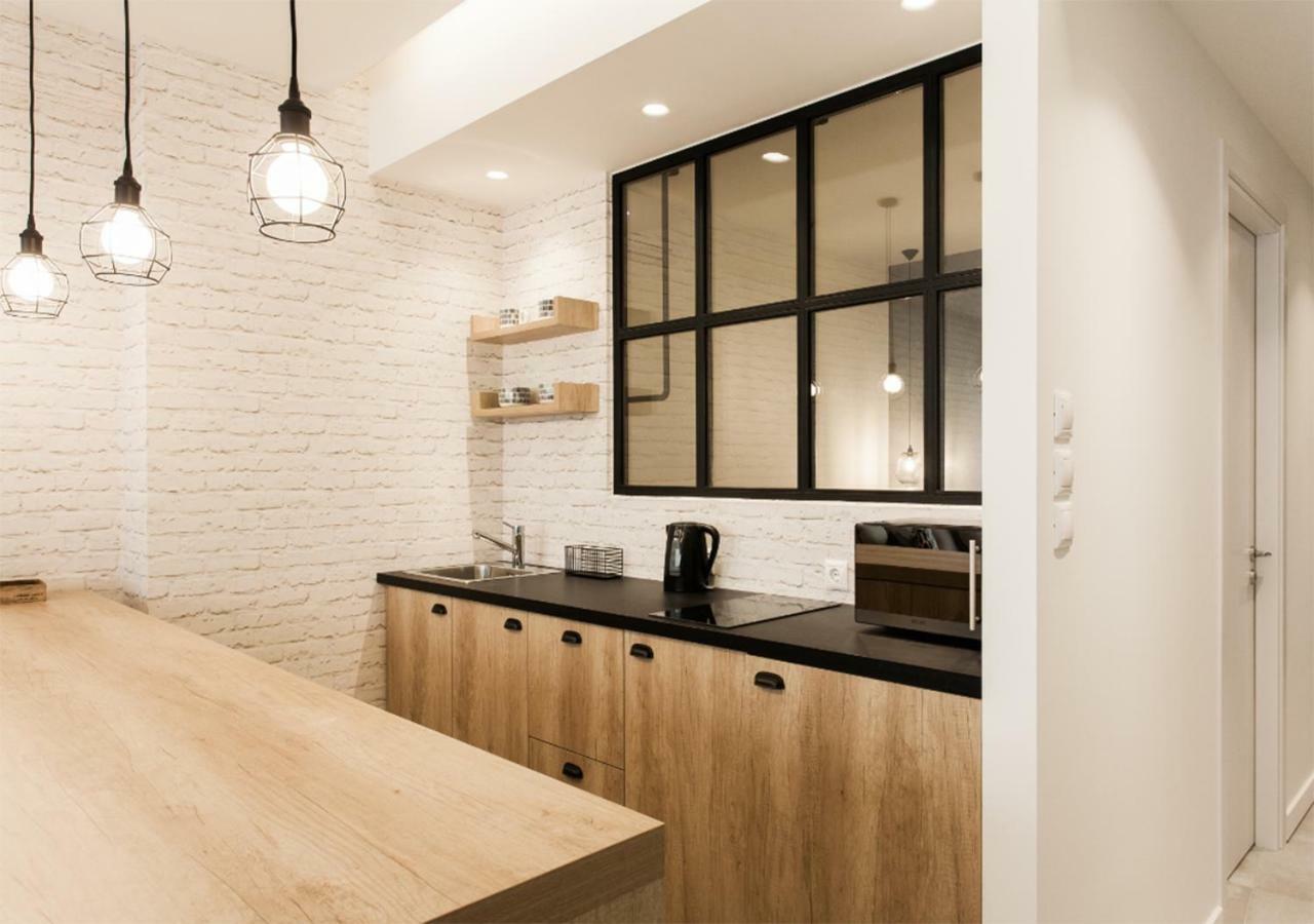 Designer Apartment - Stroll To The Acropolis Athen Eksteriør billede