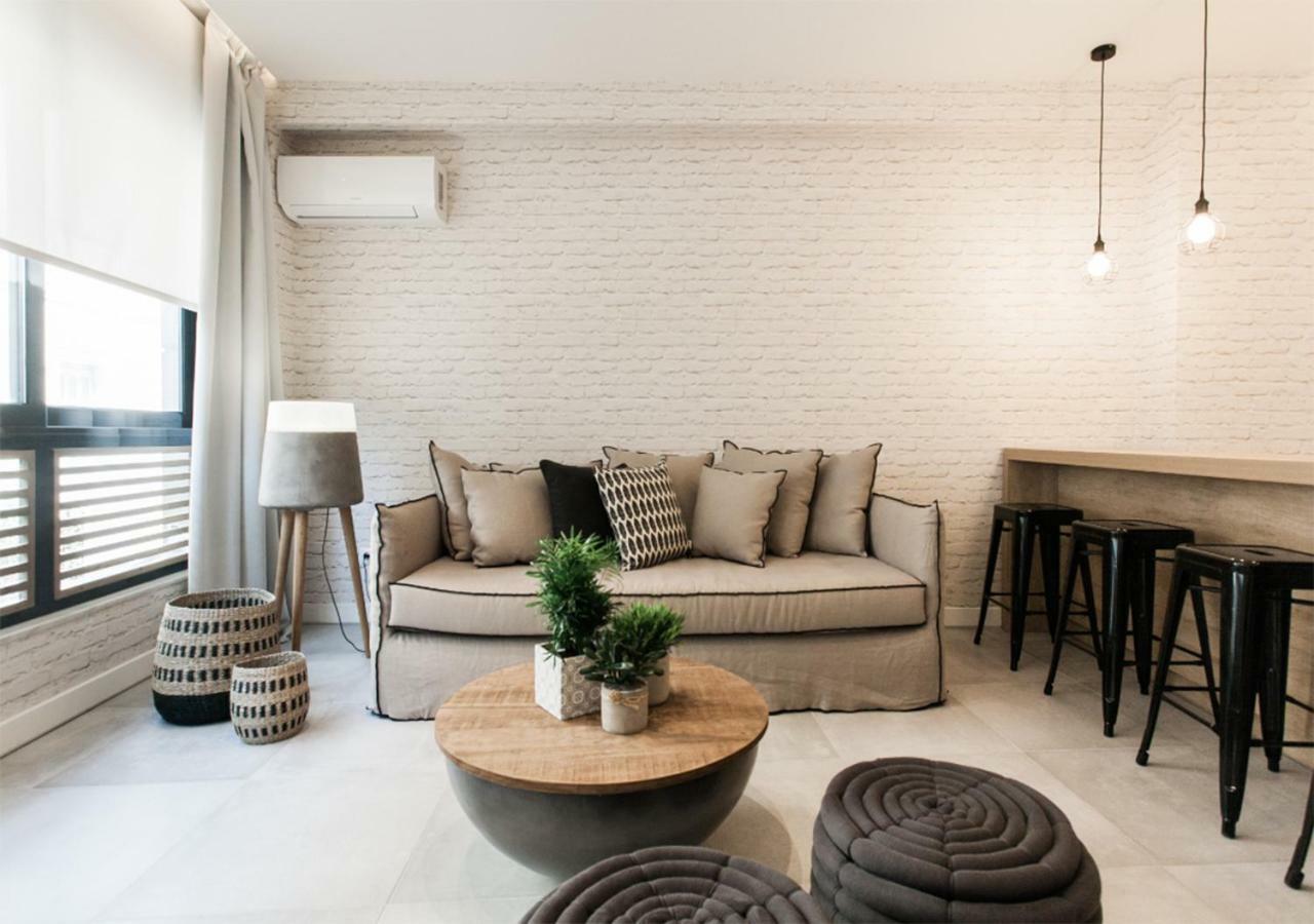 Designer Apartment - Stroll To The Acropolis Athen Eksteriør billede